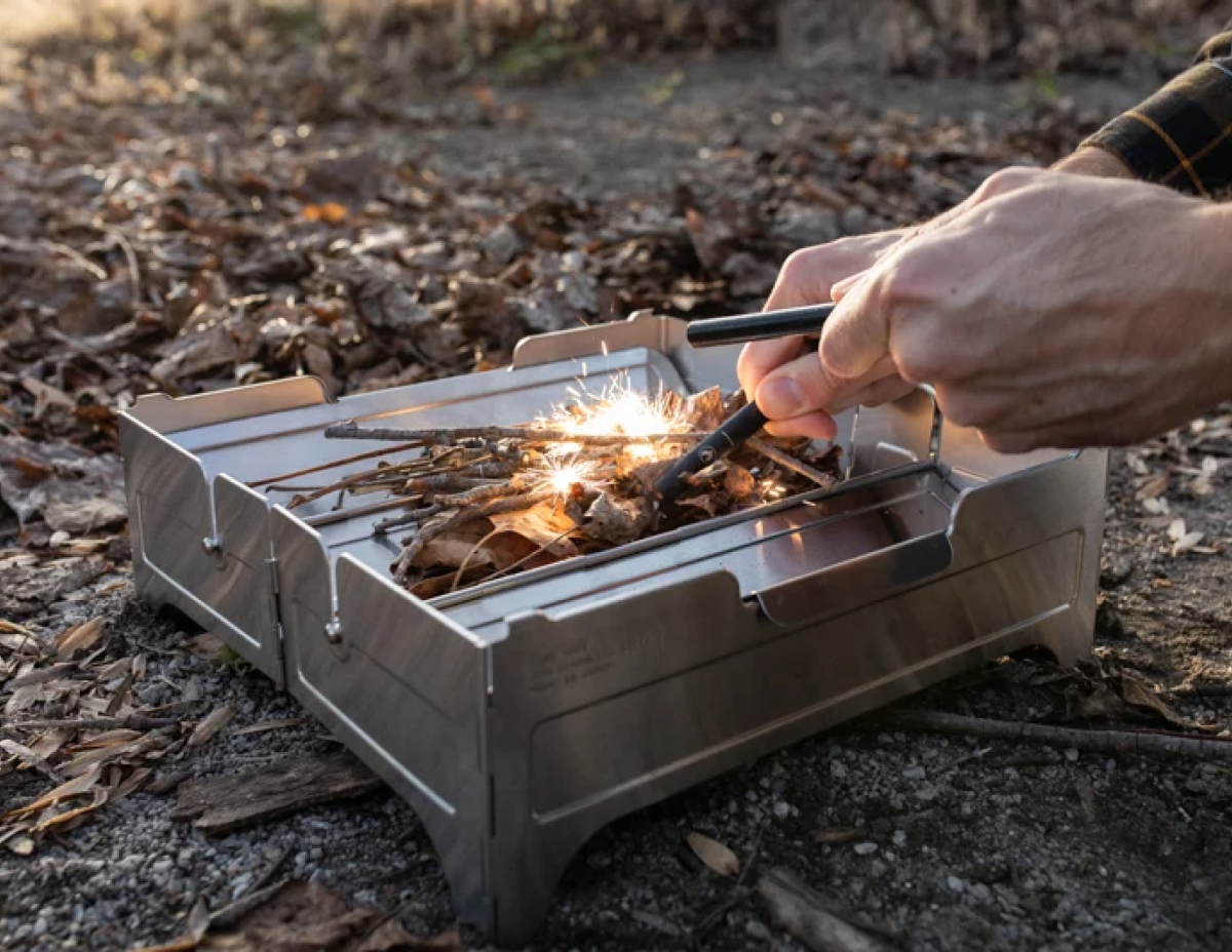 Fire Set – Wolf and Grizzly Fire Set – Wolf and Grizzly